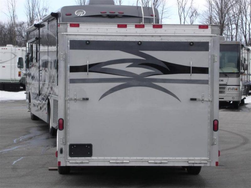 Custom Paint Work Motorhome Body Shop Facility The Hitch House