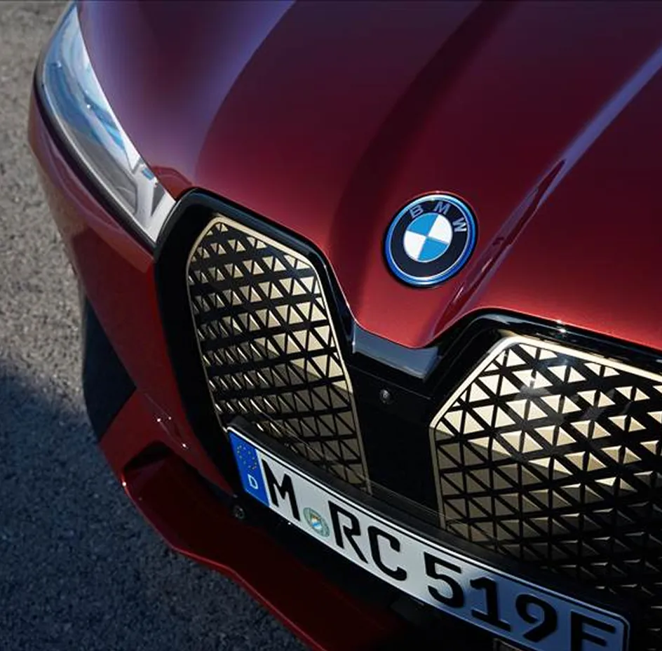 BMW iX Exterior