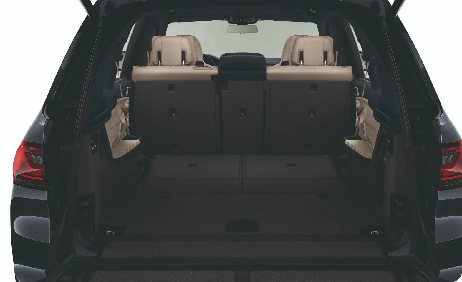 BMW X7 Cargo Space