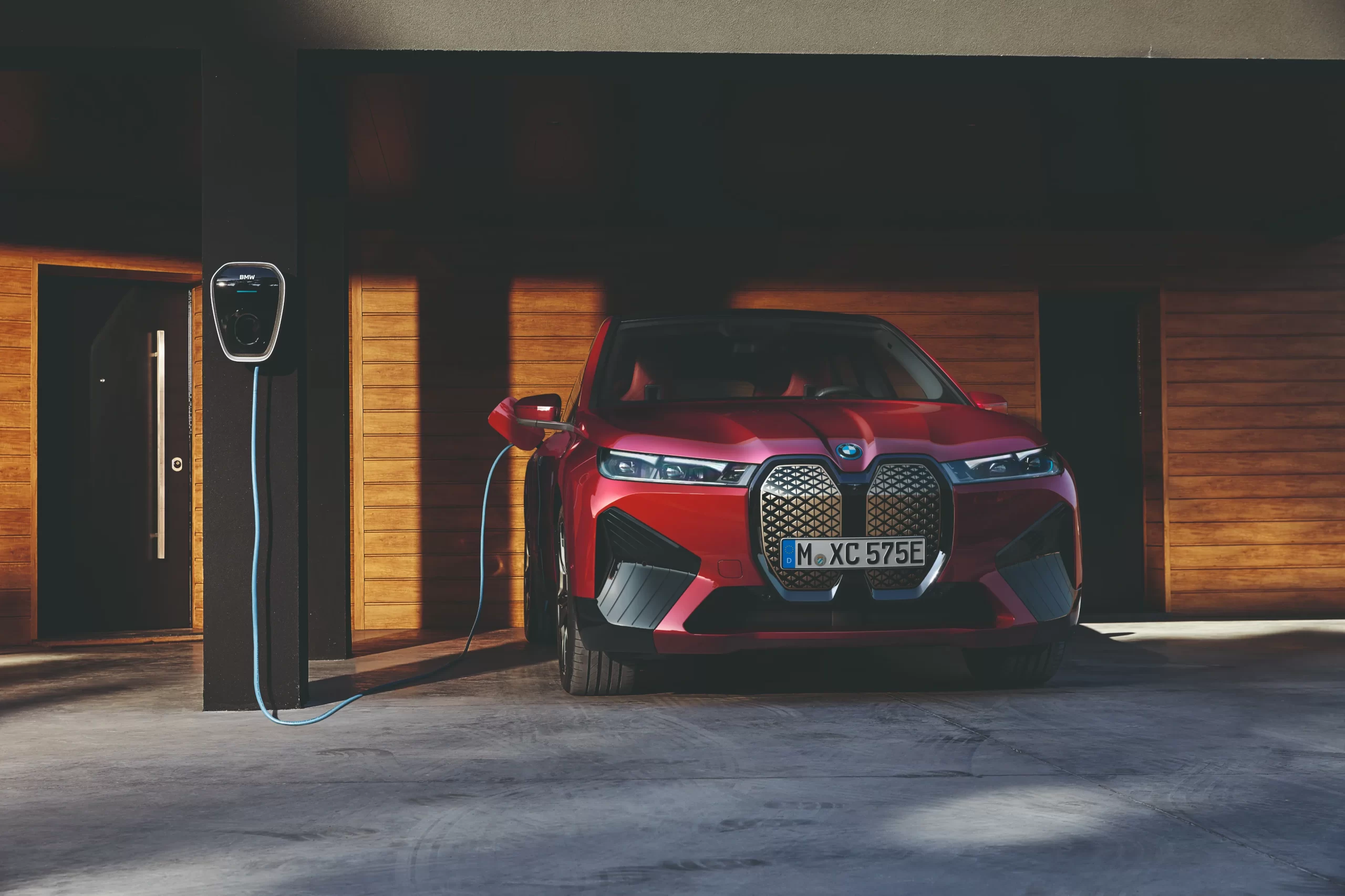 BMW iX