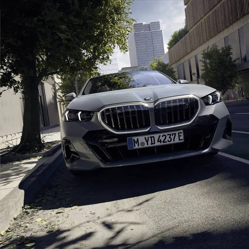 BMW i5 inventory card