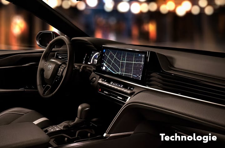 St-Hubert Toyota Camry Hybride 2026 Technologie
