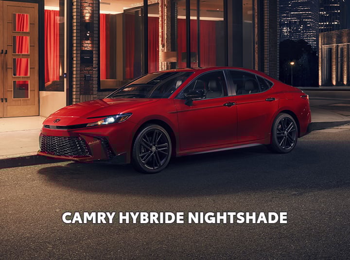 St-Hubert Toyota Camry Hybride Nightshade 2026